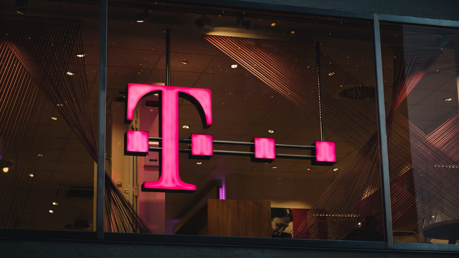 Deutsche Telekom — Open Sovereign Cloud